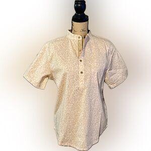 Disney Store Ladies Shirt Button Front Short Sleeve Cheetah Tan Size S